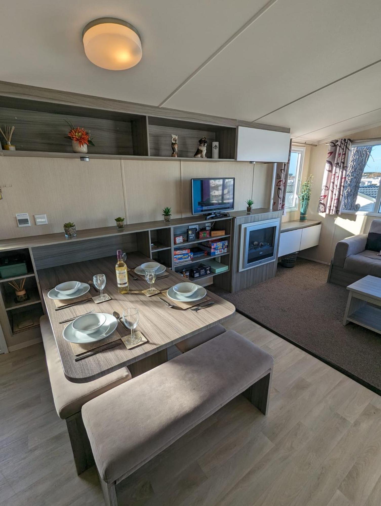 Relaxing Holiday Home Chickerell View Littlesea Haven Wyke Regis Esterno foto