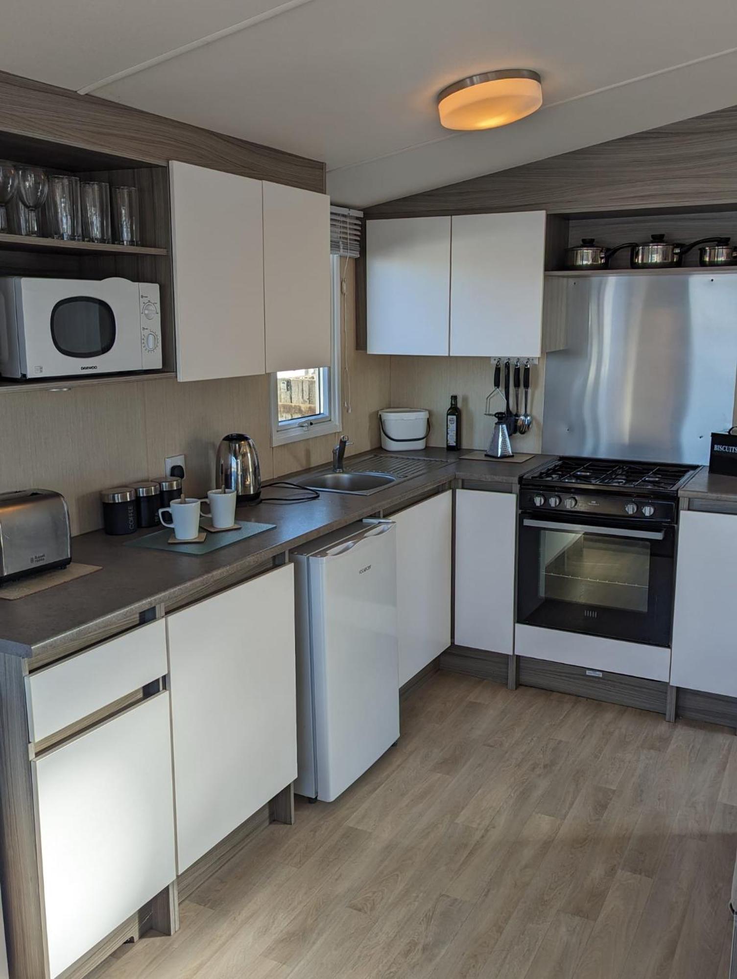 Relaxing Holiday Home Chickerell View Littlesea Haven Wyke Regis Esterno foto